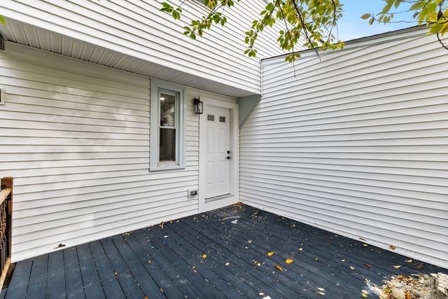 39 Chipman St, Boston, MA 02124