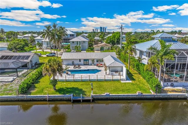 4724 Spring Creek DR, Bonita Springs, FL 34134