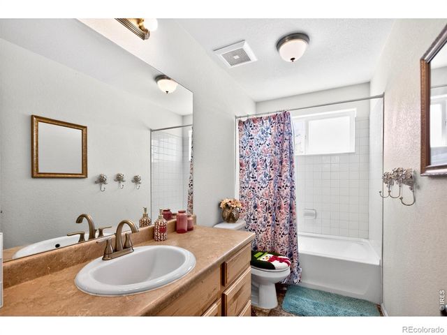 2115 75th Avenue, Greeley, CO 80634