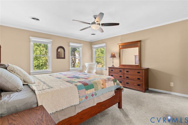 2409 Sunset Hills Ct, North Chesterfield, VA 23236