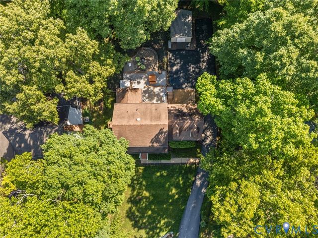 2409 Sunset Hills Ct, North Chesterfield, VA 23236