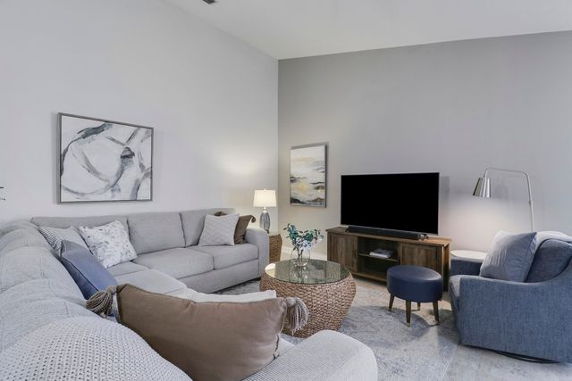 1201b NW Sun Terrace Circle, Port St. Lucie, Port St Lucie, FL 34986