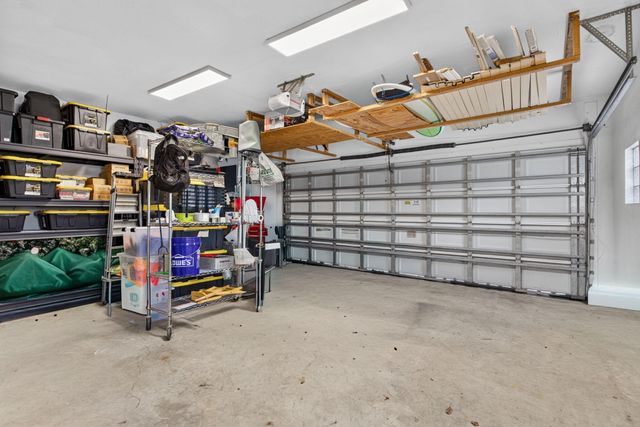 2505 NE 2nd Street, Pompano Beach, FL 33062