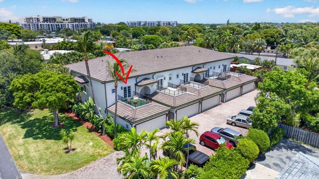 2505 NE 2nd Street, Pompano Beach, FL 33062