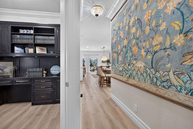2505 NE 2nd Street, Pompano Beach, FL 33062