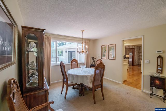 334 NE 13th Av, Albany, OR 97321