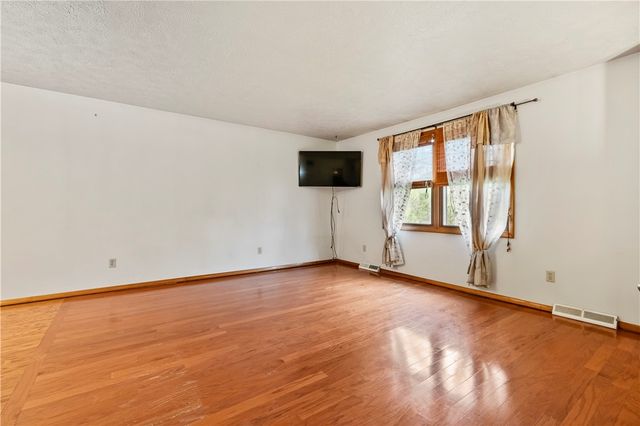 1920 Route 519, North Strabane, PA 15317