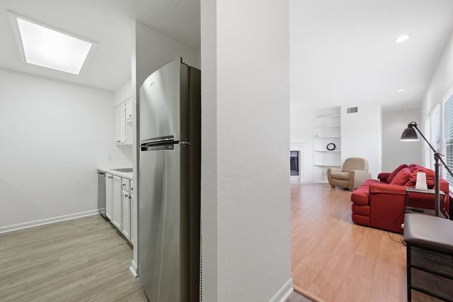 4409 Duval ST 305, Austin, TX 78751