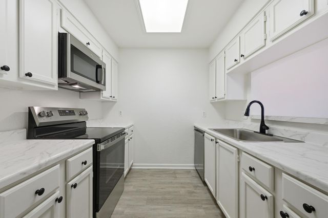 4409 Duval ST 305, Austin, TX 78751