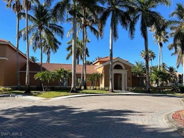 1210 Wildwood Lakes BLVD 105, Naples, FL 34104