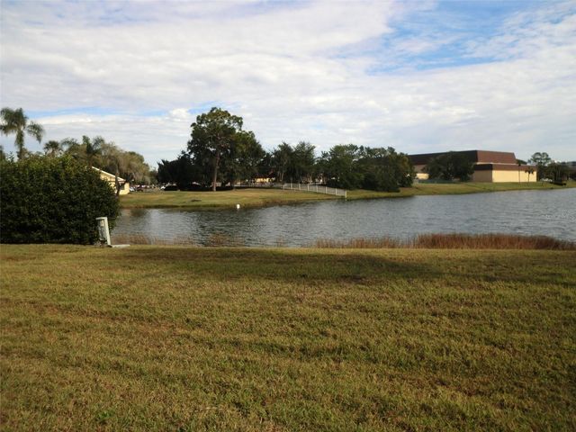 1901 ANDOVER WAY 47, Sun City Center, FL 33573