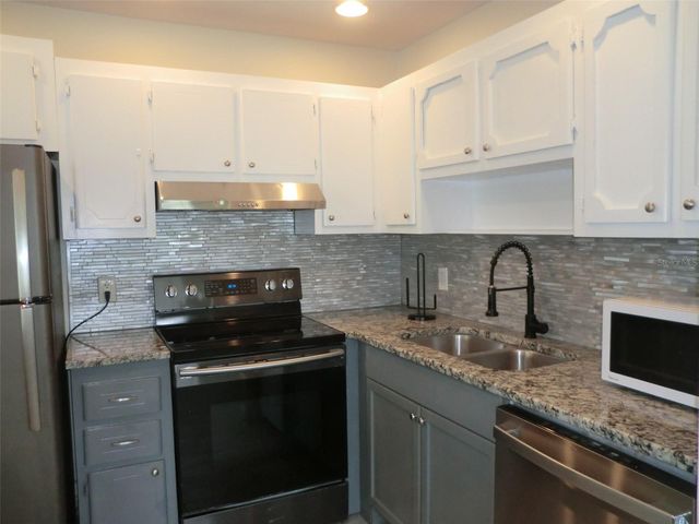 1901 ANDOVER WAY 47, Sun City Center, FL 33573