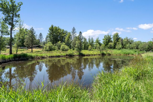 3150 Woodland Park Road, Grants Pass, OR 97527