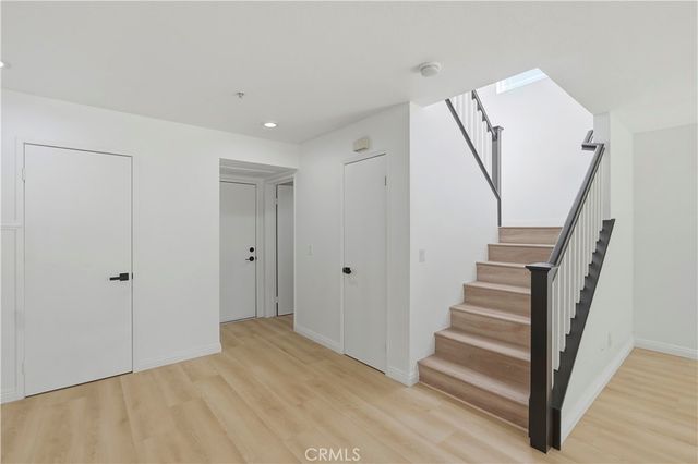 6160 La Costa, Fontana, CA 92336