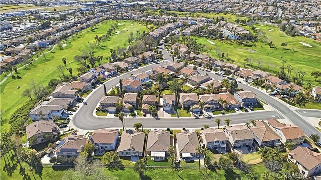 6160 La Costa, Fontana, CA 92336