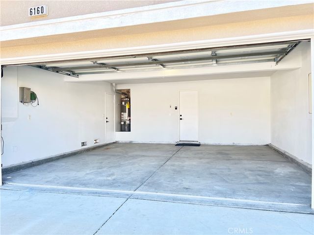 6160 La Costa, Fontana, CA 92336