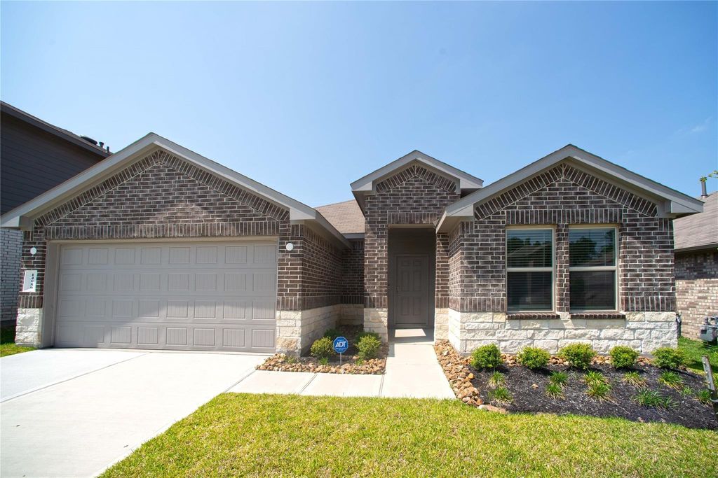 14086 Sharktooth Hill Lane, Conroe, TX 77384