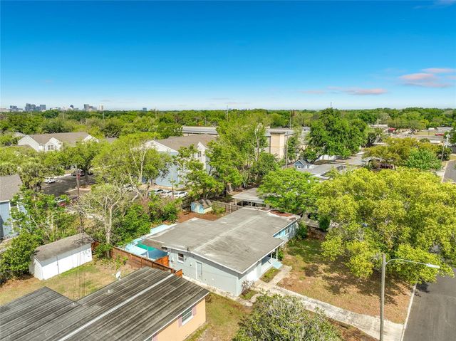 1700 EDMUNDSHIRE ROAD, Orlando, FL 32812