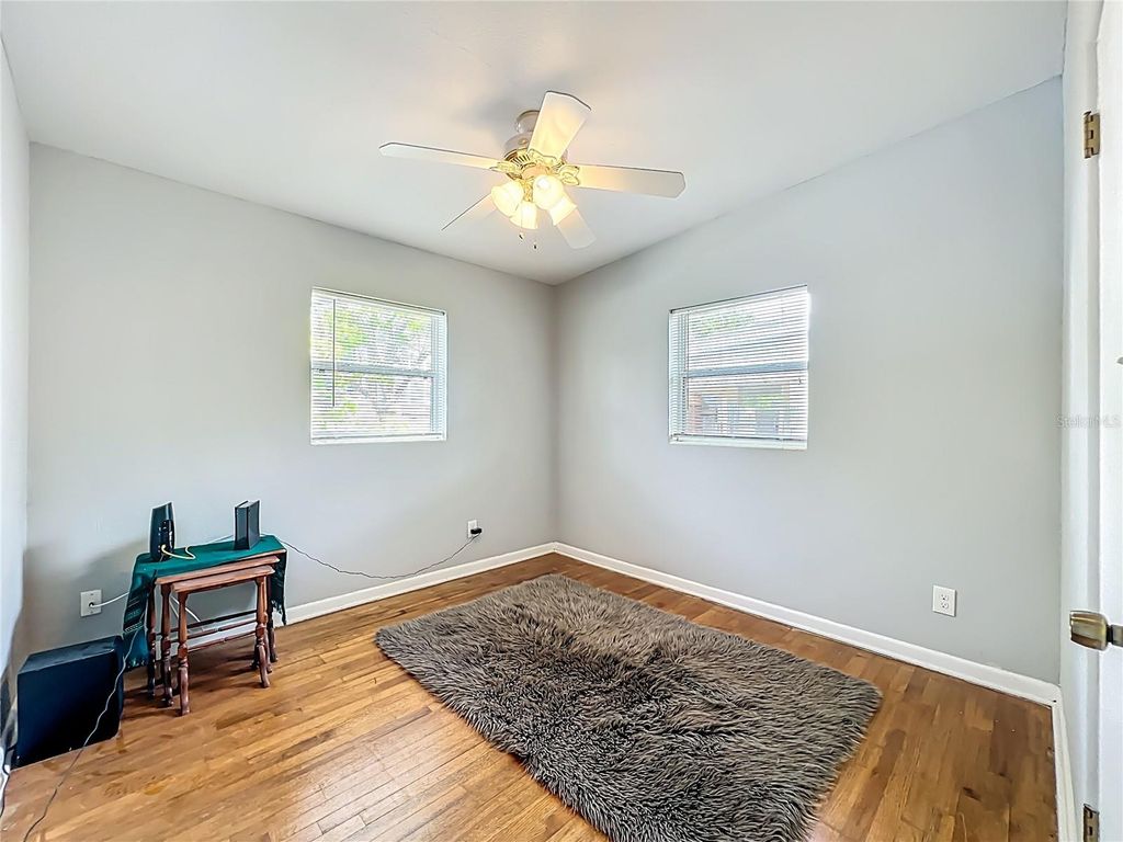 Image 28 of property listing at 1700 EDMUNDSHIRE ROAD, Orlando, FL 32812