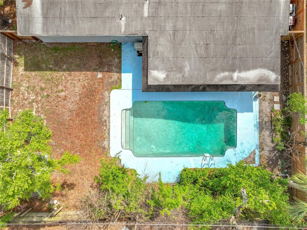 Image 40 of property listing at 1700 EDMUNDSHIRE ROAD, Orlando, FL 32812