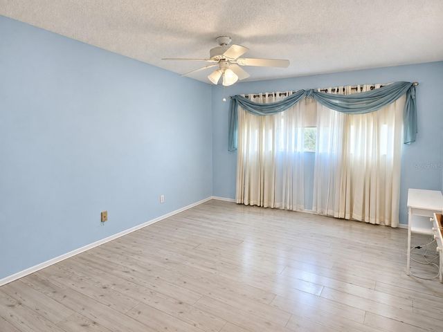 2436 RHODESIAN DRIVE 48, Clearwater, FL 33763