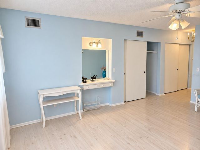 2436 RHODESIAN DRIVE 48, Clearwater, FL 33763