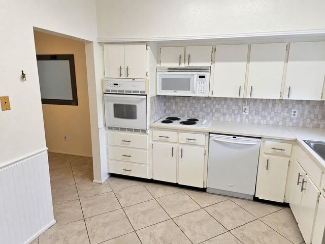 2436 RHODESIAN DRIVE 48, Clearwater, FL 33763