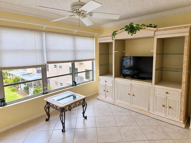 2436 RHODESIAN DRIVE 48, Clearwater, FL 33763