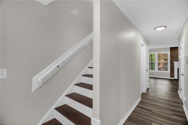 2724 Windy Crossing, Winston-salem, NC 27127