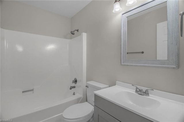 2724 Windy Crossing, Winston-salem, NC 27127