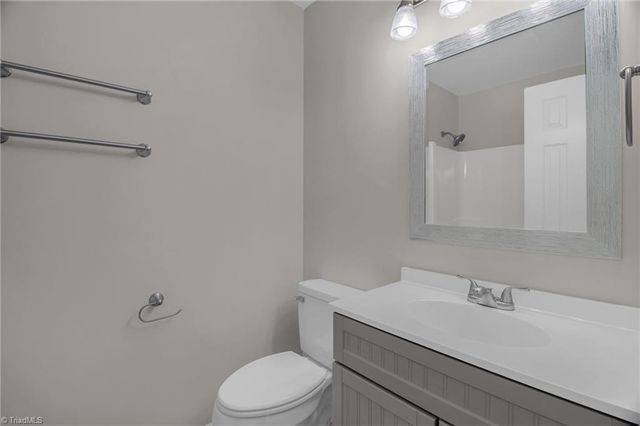 2724 Windy Crossing, Winston-salem, NC 27127