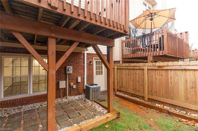 2724 Windy Crossing, Winston-salem, NC 27127