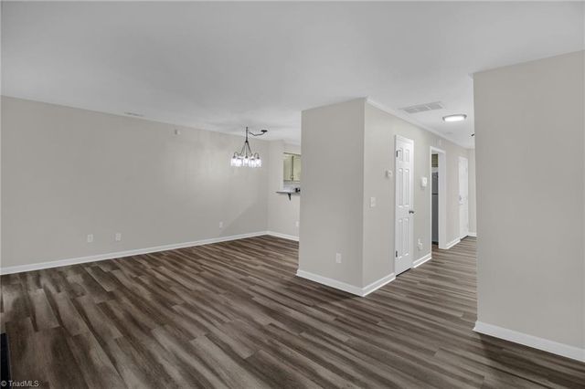 2724 Windy Crossing, Winston-salem, NC 27127