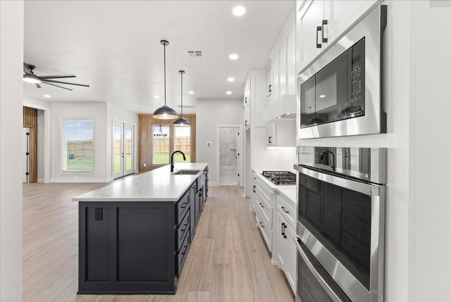 7213 NW 154th Street, Edmond, OK 73013