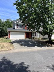 13608 Michael Lynn Road, Charlotte, NC 28278