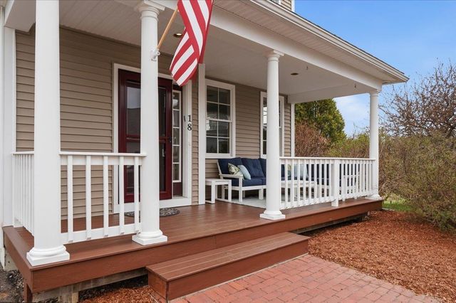18 North Jefferson Road, South Burlington, VT 05403
