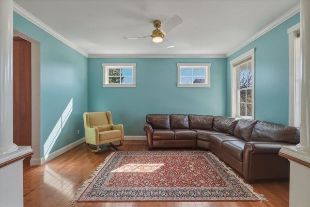 18 North Jefferson Road, South Burlington, VT 05403
