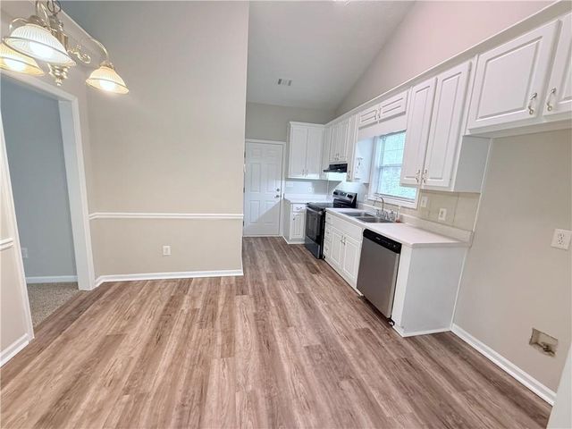215 Cambridge Way, Covington, GA 30016