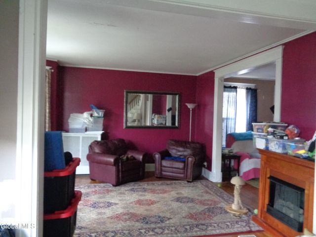841 Cleveland Avenue, Schenectady, NY 12306
