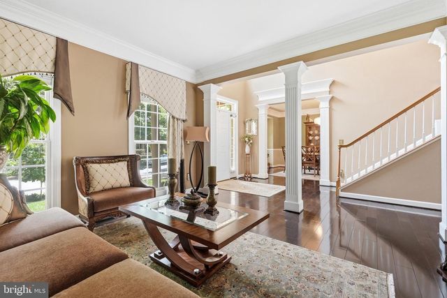 16524 HAYES LN, Woodbridge, VA 22191