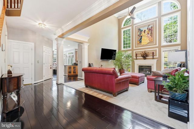 16524 HAYES LN, Woodbridge, VA 22191