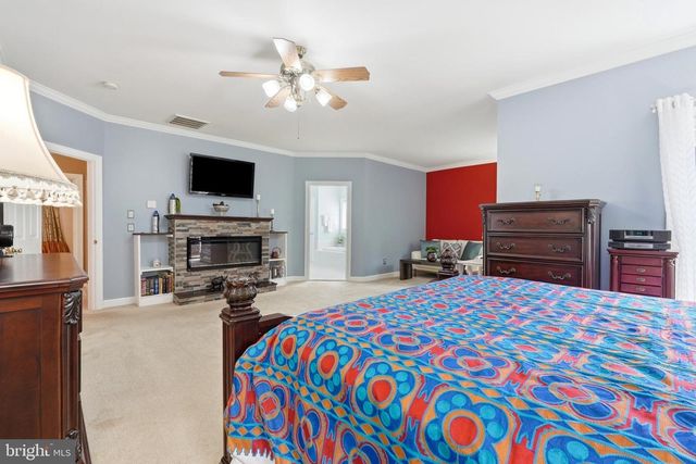 16524 HAYES LN, Woodbridge, VA 22191