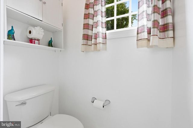 16524 HAYES LN, Woodbridge, VA 22191