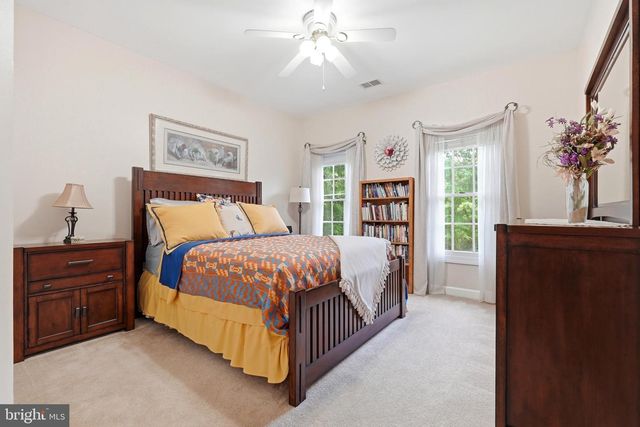 16524 HAYES LN, Woodbridge, VA 22191