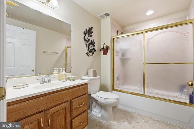 16524 HAYES LN, Woodbridge, VA 22191