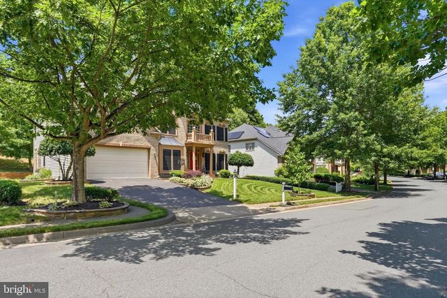 16524 HAYES LN, Woodbridge, VA 22191