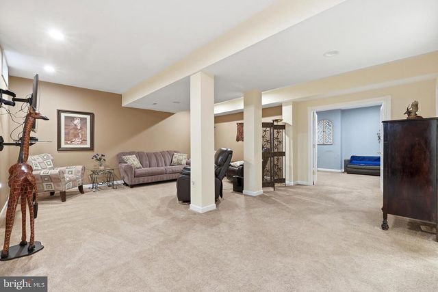 16524 HAYES LN, Woodbridge, VA 22191