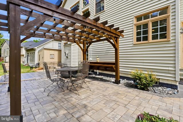 16524 HAYES LN, Woodbridge, VA 22191