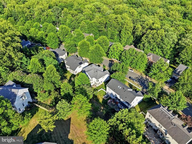 16524 HAYES LN, Woodbridge, VA 22191