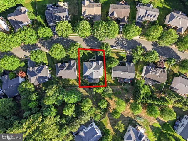16524 HAYES LN, Woodbridge, VA 22191